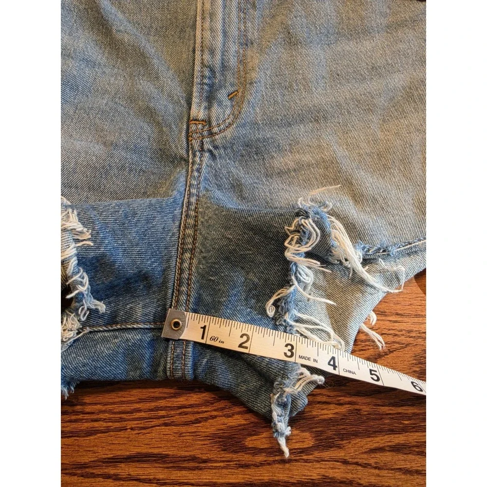 Abercrombie‎ & Fitch The Mom Short High Rise Denim Shorts Size 34/18